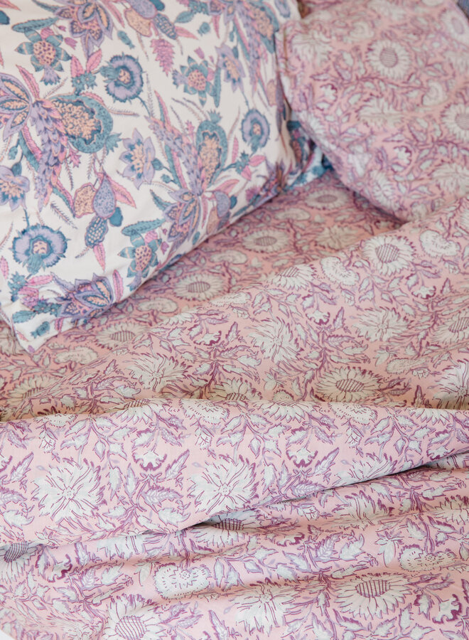 Louise Misha duvet cover Noemie pink daisy garden