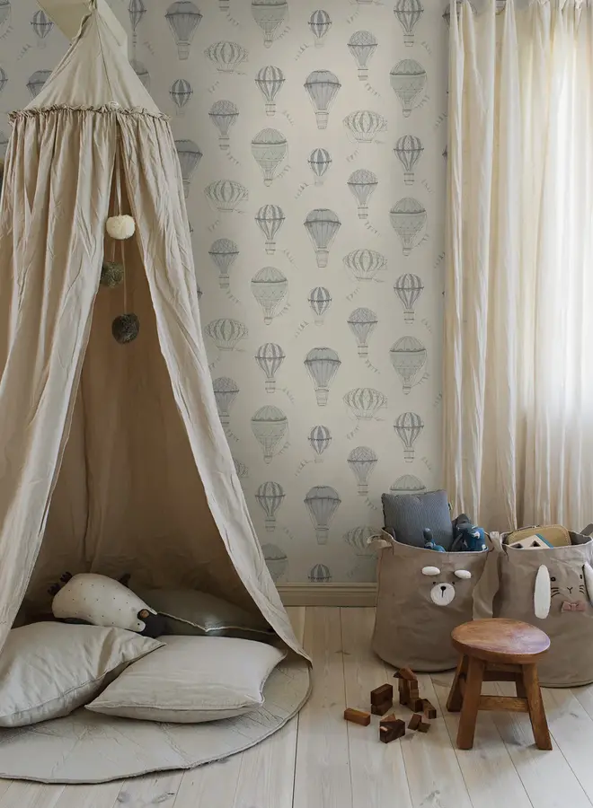 Behang Newbie Up In The Sky 6940