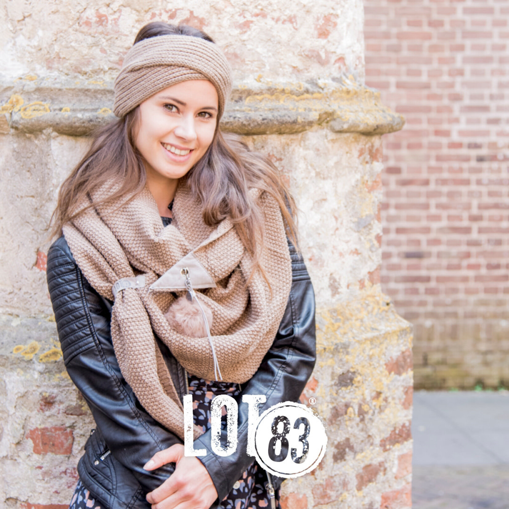 Lot 83 Sjaal - Jo - Taupe