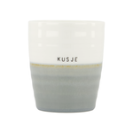 Zusss Mok (koffie) - "Kusje" - Blauwgrijs/Wit - Ø7,5x8,5cm