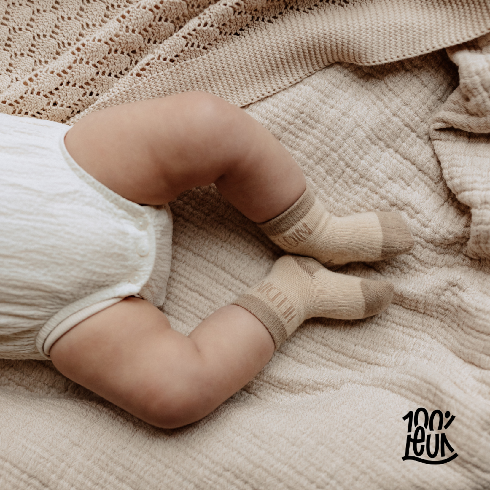 Babysokjes op kaart - HELDIN - Viscose - Zand - 0 tot 3 maanden