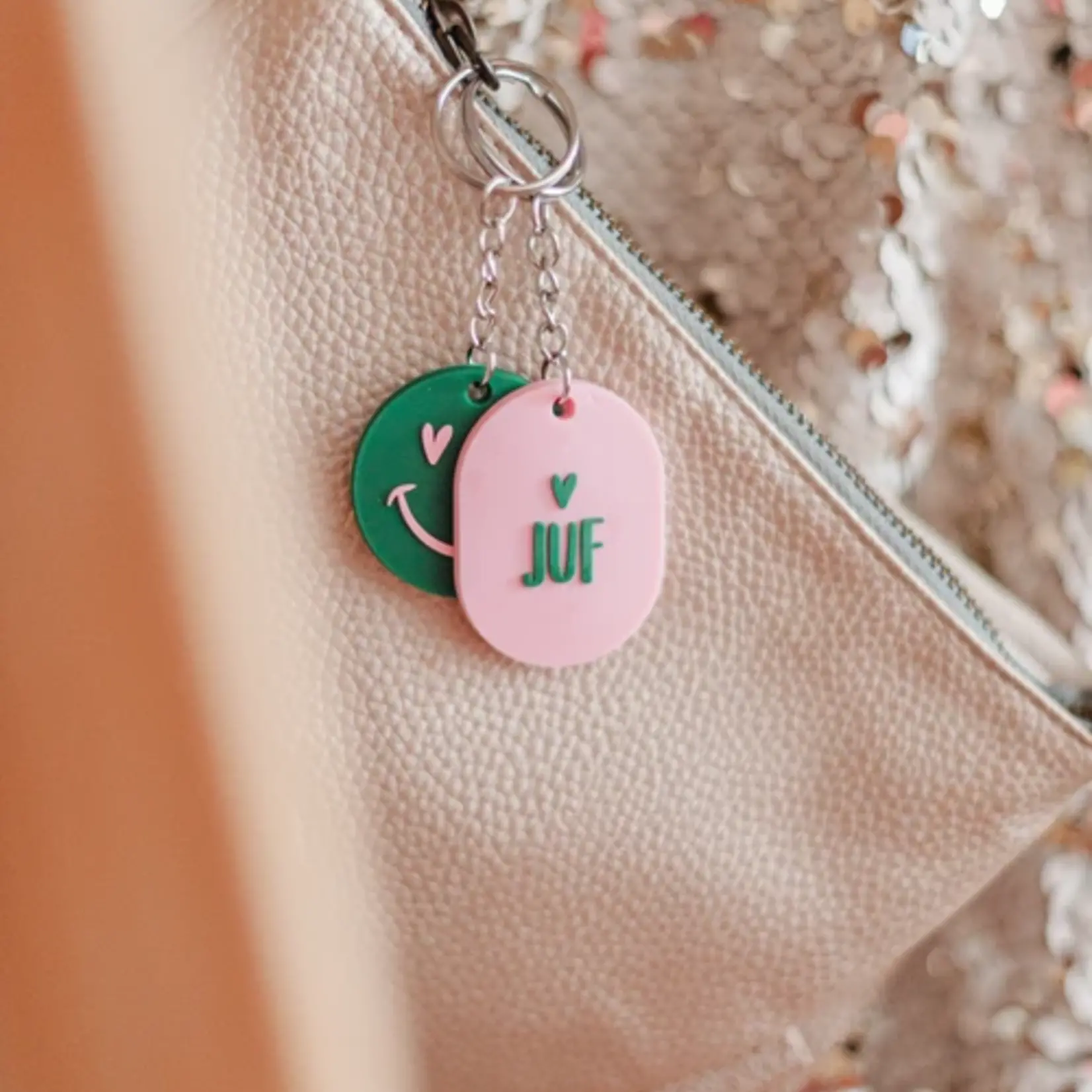 Sleutelhanger rond SMILEY - PVC - Groen/Roze - Ø40mm
