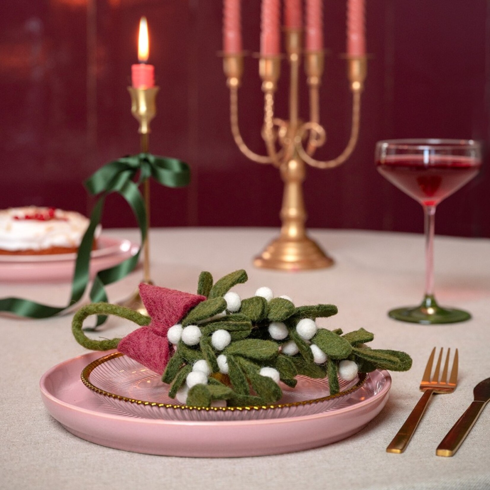 Hanger - Mistletoe met strik - Vilt - Groen/Rood/Wit - (XL) 14 x 2 x 14cm