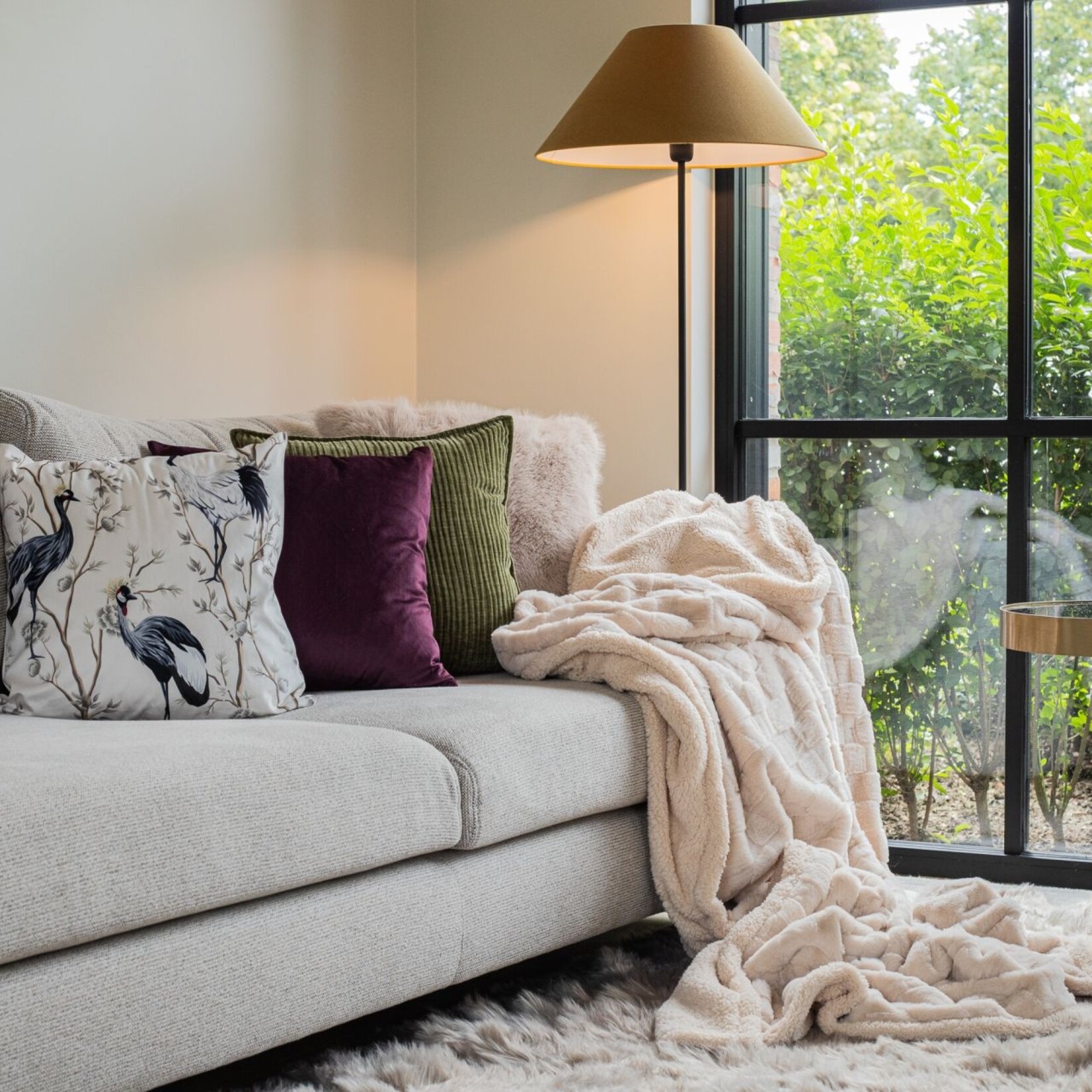 Kussen CRANES in blooming forest - Polyester - 43x43cm