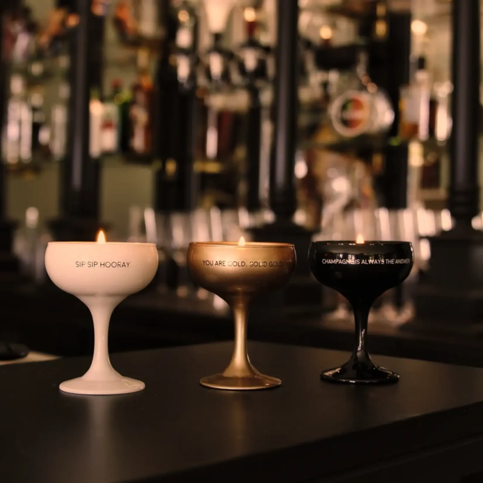 Sojakaars in champagneglas - Champagne is always the answer - Zwart - Warm Cashmere