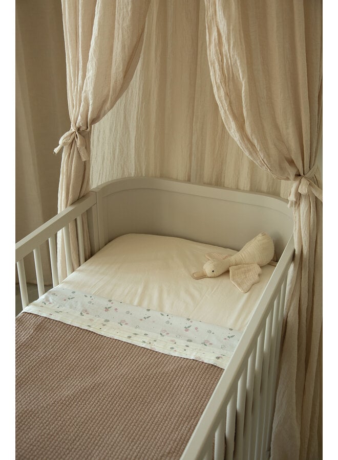 Tuck-inn sheet placket 60 x 120cm Vintage Flowers