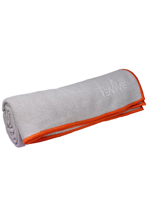 REVIVE Performance Lifestyle Yoga GRIP handdoek  - licht grijs