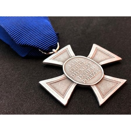 Nazi politie 18 jaar dienst medaille 2ᵉ Klasse