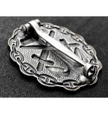 Navy wounded in combat badge