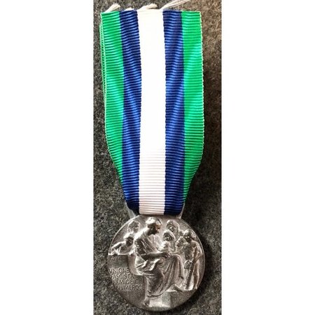 Mother honor medal