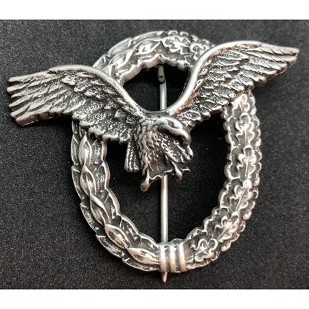 Luftwaffe pilot badge without swastika