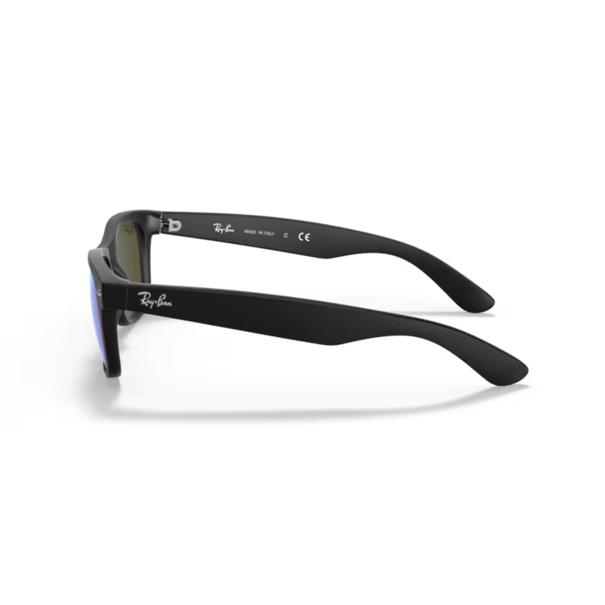 Ray-Ban Ray-Ban Wayfarer RB2132 622/17 Rubber Black