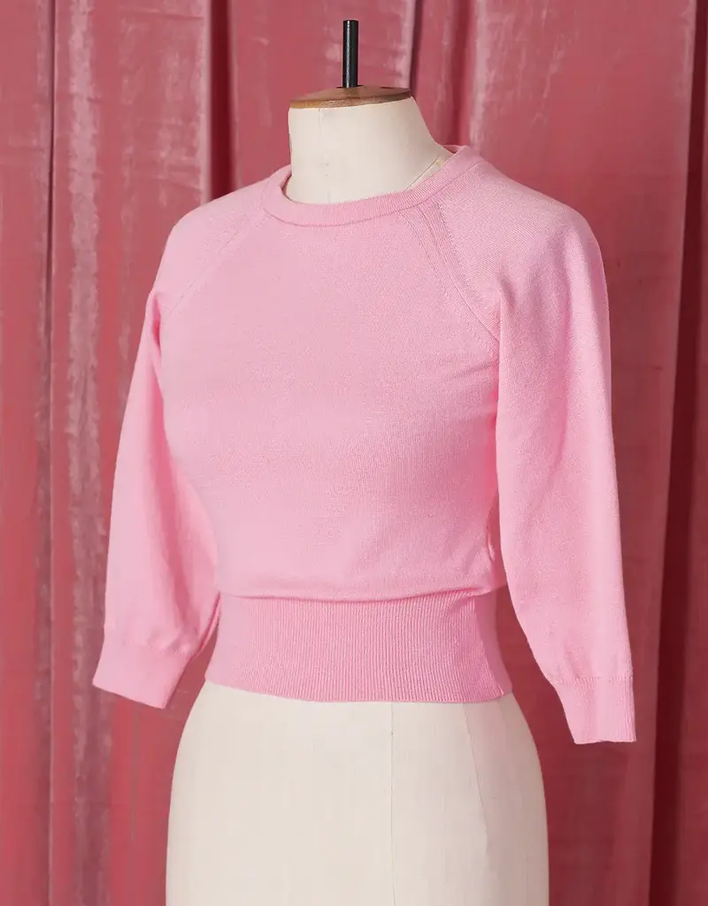 Pretty Retro 1950s Sweater Girl Top