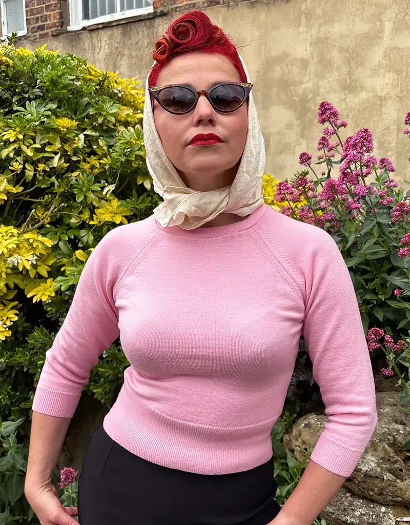 Pretty Retro 1950s Sweater Girl Top