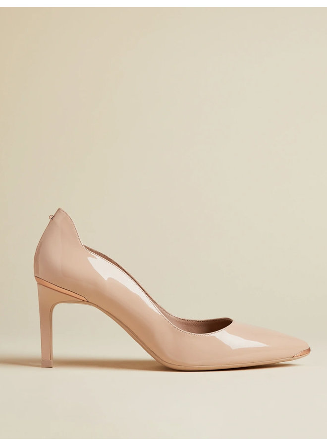 tan patent leather heels