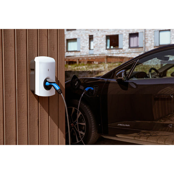 Alfen Alfen Eve Single S-line 11 kW - triphasé - 16A - prise - Type 2 - borne de recharge