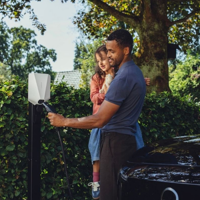 Easee Easee Charge Up 22 kW - Typ 2 - Steckdose - Wallbox