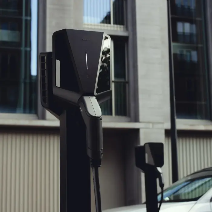 Easee Easee Charge Pro 22 kW + Equalizer -Typ 2 - Steckdose - Wallbox