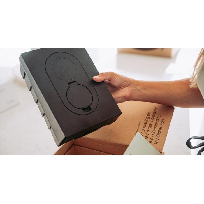 Zaptec Zaptec Go 2 inclusief basisinstallatie - 22 kW - fase 3 - 32A - Type 2 socket - V2G Ready laadpaal met MID meter - Copy