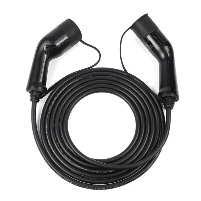 LDY Loady type 2 pour type 2 - 22 kW - triphasé 32A - câble de recharge - 15 mètres - prise de courant