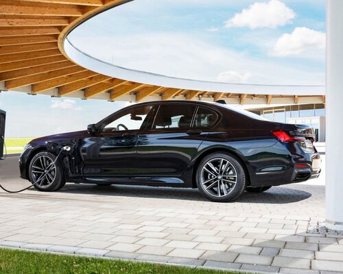 Kan een BMW al bidirectioneel laden?