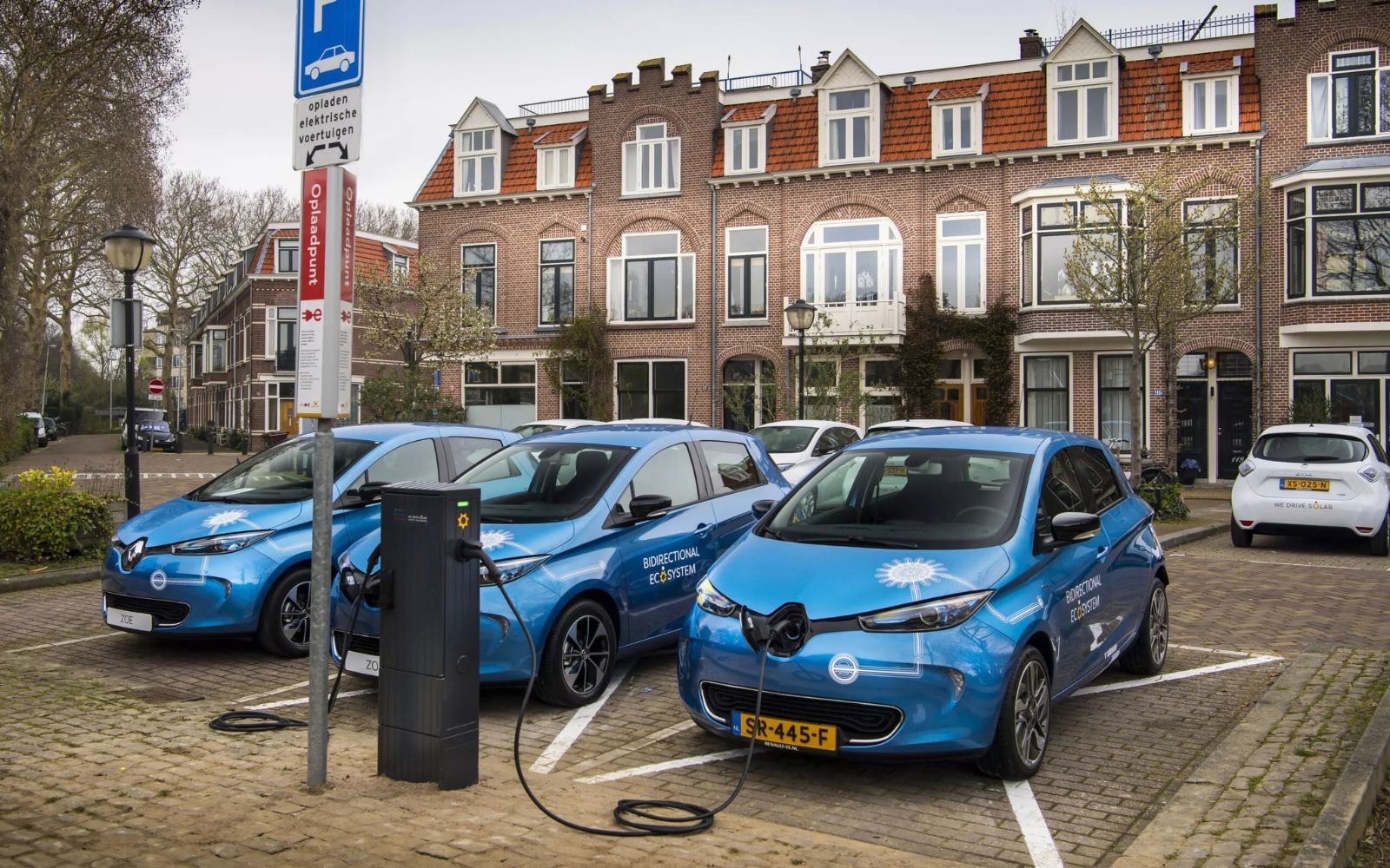 Kan een Renault al bidirectioneel laden?