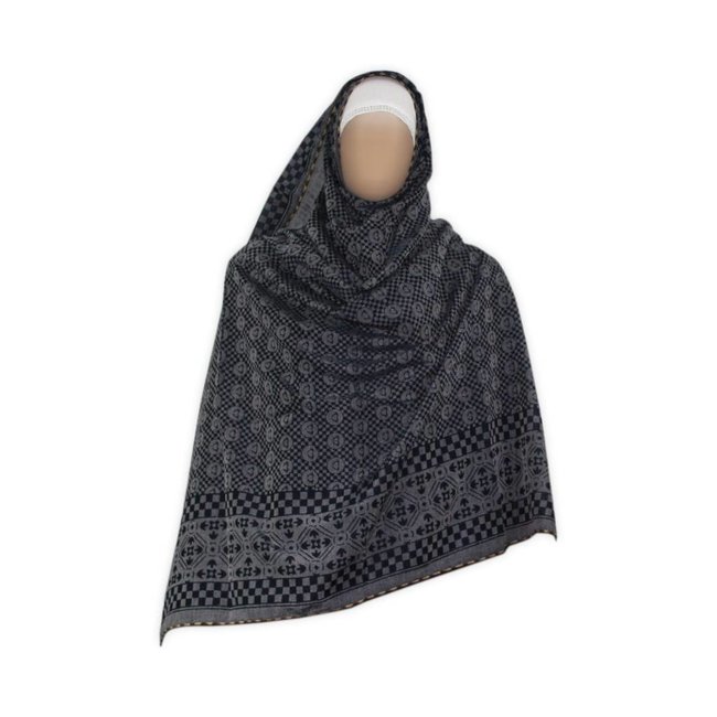 Gray Shayla hijab scarf with pattern