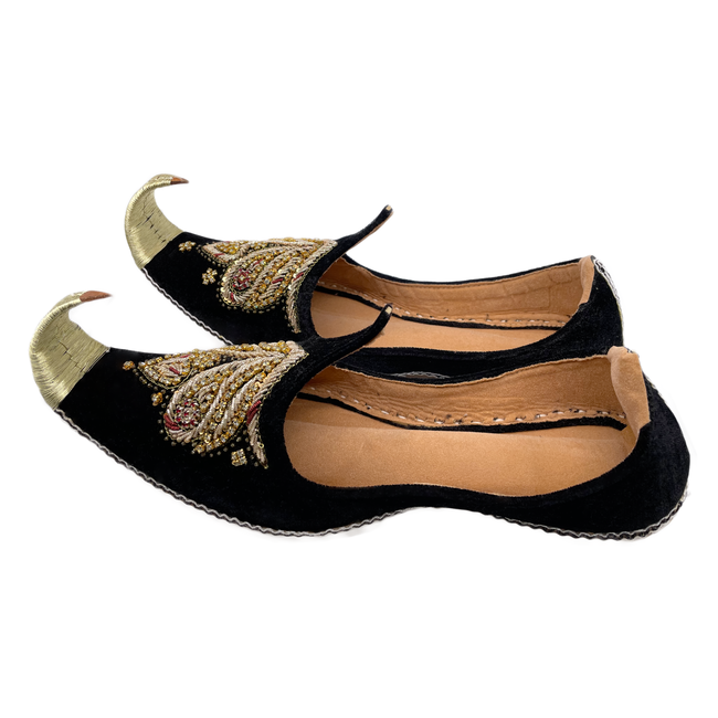 Indian Beak Shoes - Oriental Khussa In Black