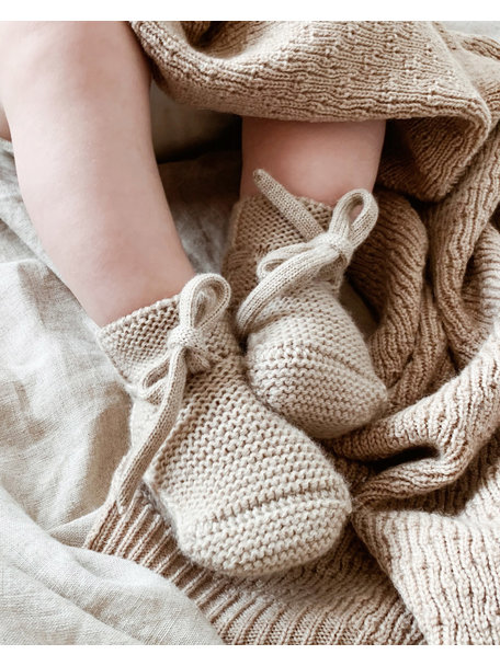 Hvid Fine Knitted Merino Booties - charcoal