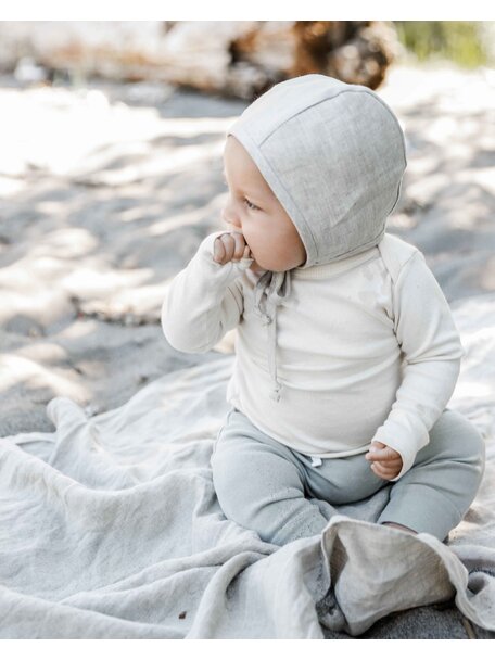 Briar Handmade Linen bonnet - sand