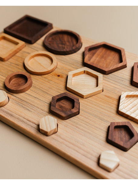 Spelenderwijs leren Wooden shapes puzzle