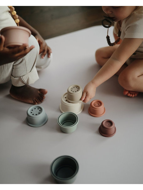 Mushie Stacking cups