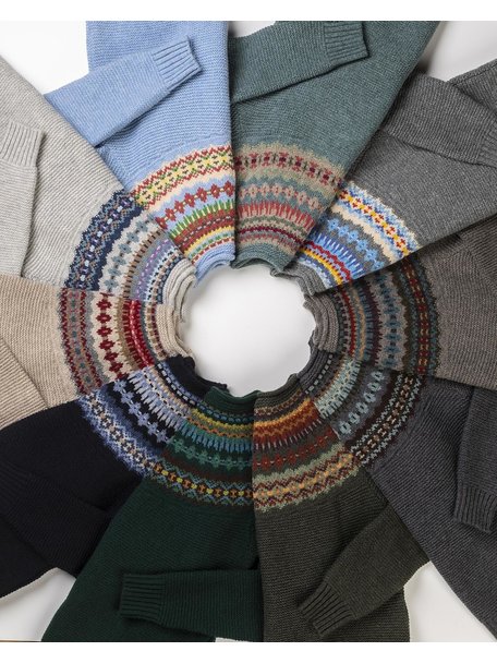 Eribé Unisex merino sweater - maple leaf - Small