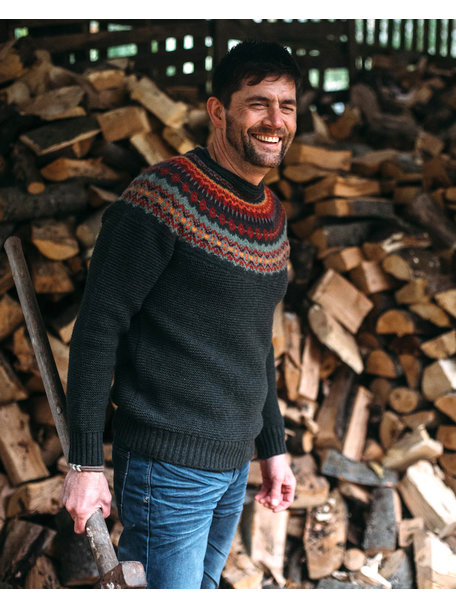 Eribé Unisex merino sweater - maple leaf - Small