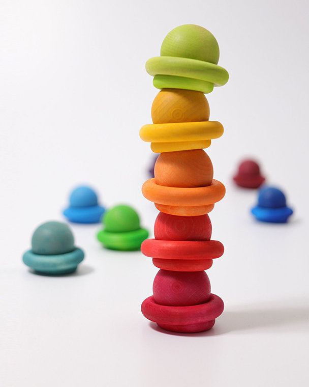 Grimm's Building rings rainbow great fun! Ziloen Ziloen
