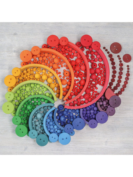 Grimm's Wooden beads small - rainbow