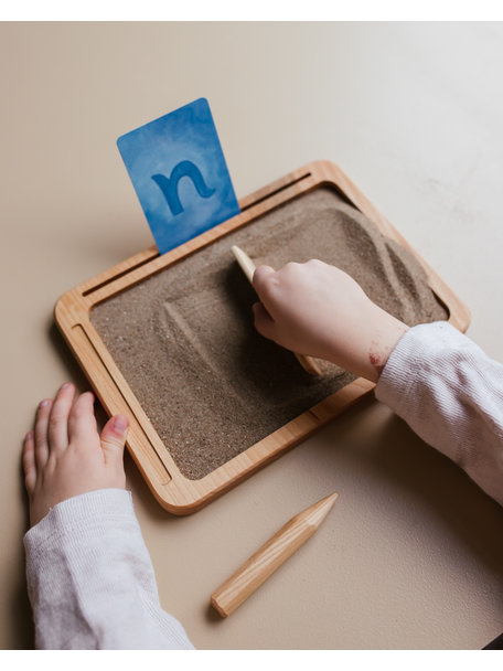 Spelenderwijs leren Wooden writing board