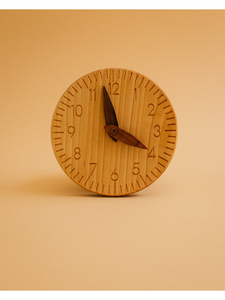 Spelenderwijs leren Wooden clock