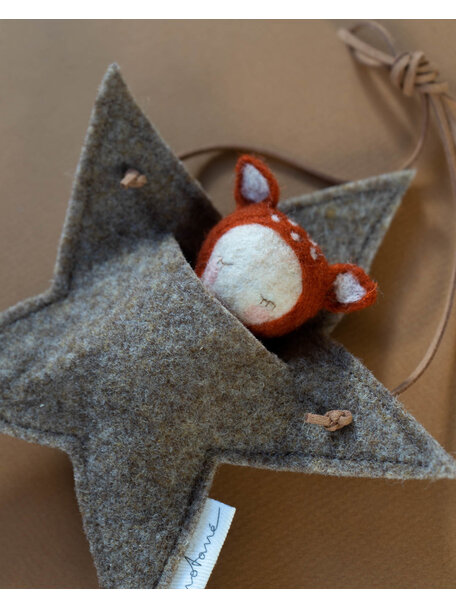 Studio Motane Fawn with star pocket - rust