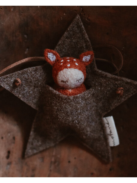 Studio Motane Fawn with star pocket - rust