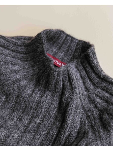 Apu Kuntur Alpaca wool sweater dolce - anthracite