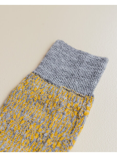 Hirsch Natur Norwegian socks for adults - grey/yellow