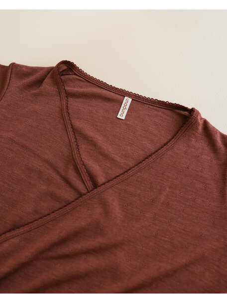 Unaduna Wrap around blouse pointelle short sleeve wool/silk - henna dune
