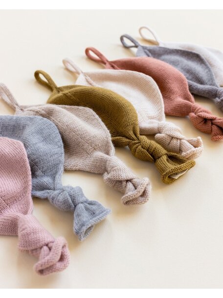 Hvid Titi comforter - light yellow