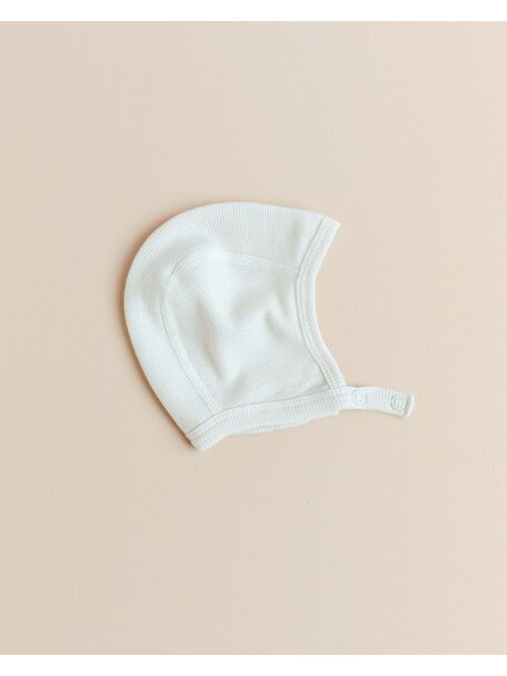 Unaduna Bonnet with press stud tiny rib wool - light mazarin