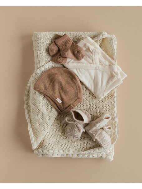 Unaduna Bonnet with press stud tiny rib wool - semla