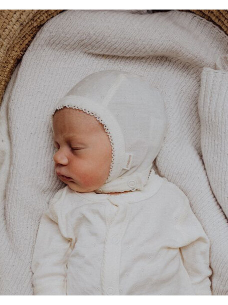 Unaduna Bonnet with press stud pointelle wool/silk - munkki