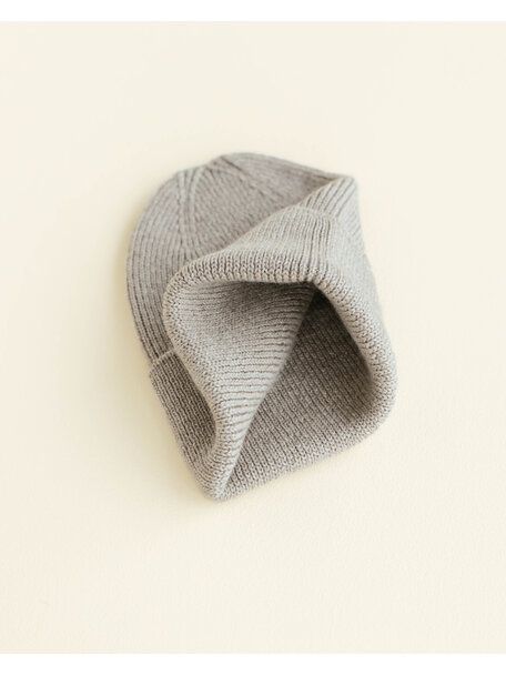 Hvid Beanie Fonzie newborn - pebble