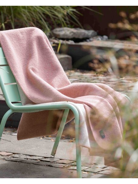 Disana Wool double face blanket - rose/natural