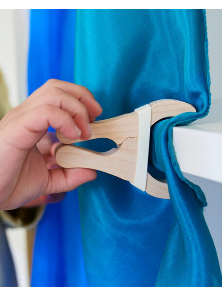 Sarah's Silks Wooden playclips (4 pieces)